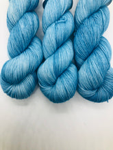 Load image into Gallery viewer, Sea Mist Sock Weight Yarn- Orli