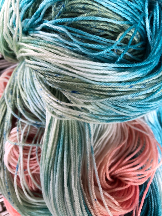 Summer Knitting Motivation, Knit Samples and My Stonecrop