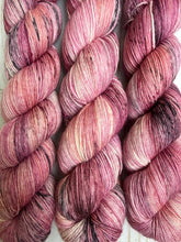 Load image into Gallery viewer, Calming Sock Weight Yarn Orli
