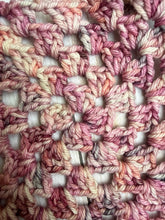 Load image into Gallery viewer, Calming Sock Weight Yarn Orli
